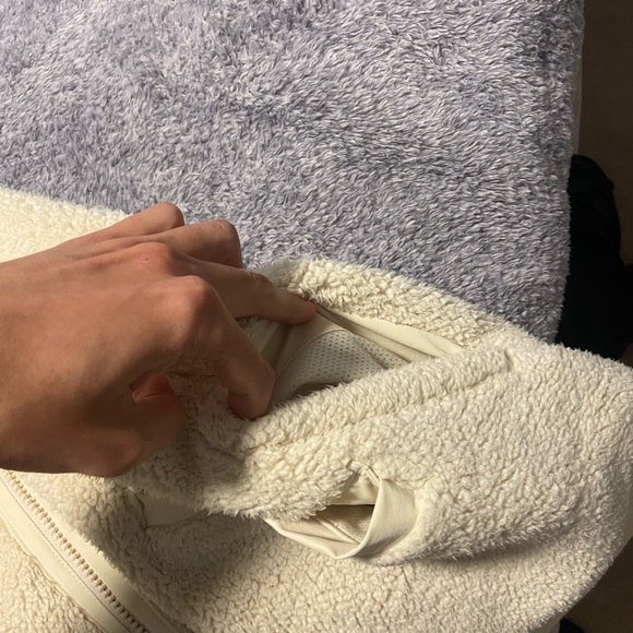 North face cozy jacket - Picture 5 of 5